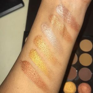 Morphe shimmer + mattes copper spice 25A